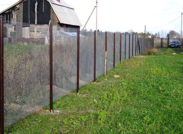 Забор из сетки рабицы Эконом 1,5 м